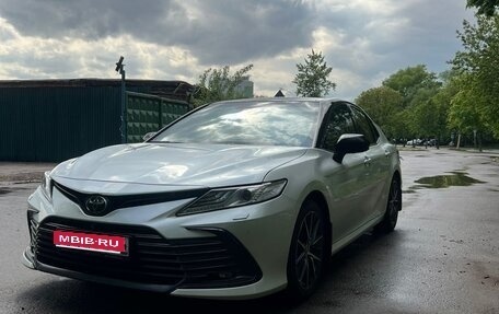 Toyota Camry, 2021 год, 4 100 000 рублей, 1 фотография