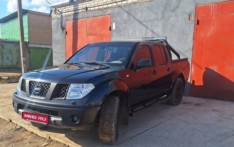 Nissan Navara (Frontier), 2006 год, 950 000 рублей, 1 фотография