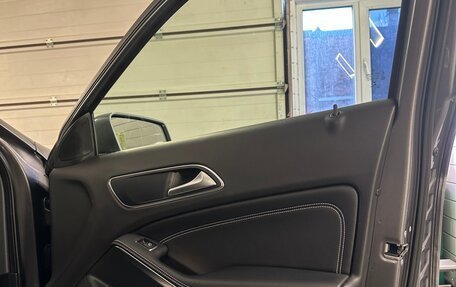 Mercedes-Benz GLA, 2018 год, 3 200 000 рублей, 9 фотография