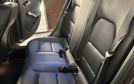 Mercedes-Benz GLA, 2018 год, 3 200 000 рублей, 8 фотография