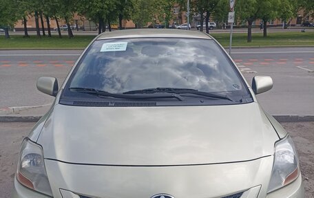 Toyota Yaris III рестайлинг, 2006 год, 499 999 рублей, 3 фотография