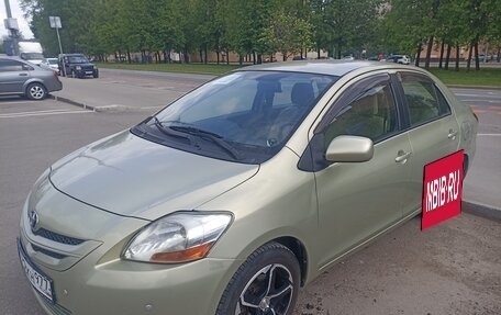 Toyota Yaris III рестайлинг, 2006 год, 499 999 рублей, 4 фотография