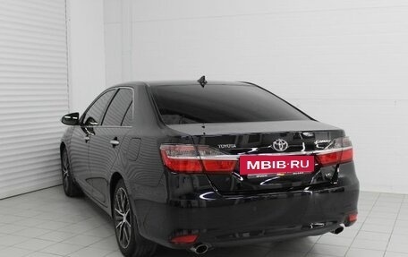 Toyota Camry, 2017 год, 2 500 000 рублей, 9 фотография