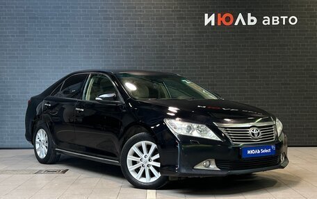 Toyota Camry, 2013 год, 1 800 000 рублей, 3 фотография