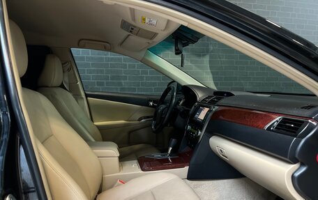 Toyota Camry, 2013 год, 1 800 000 рублей, 10 фотография