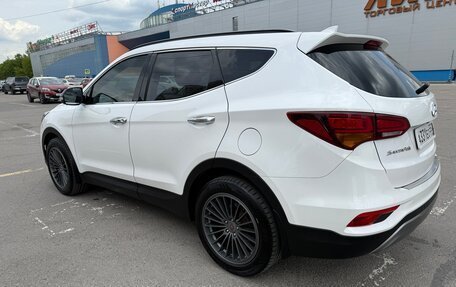 Hyundai Santa Fe III рестайлинг, 2016 год, 2 395 000 рублей, 12 фотография