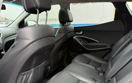 Hyundai Santa Fe III рестайлинг, 2016 год, 2 395 000 рублей, 19 фотография