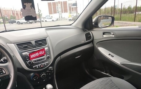 Hyundai Solaris II рестайлинг, 2015 год, 1 170 000 рублей, 7 фотография