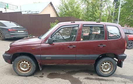 Chevrolet Niva I рестайлинг, 2003 год, 350 000 рублей, 3 фотография