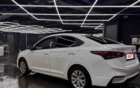 Hyundai Solaris II рестайлинг, 2019 год, 915 000 рублей, 2 фотография
