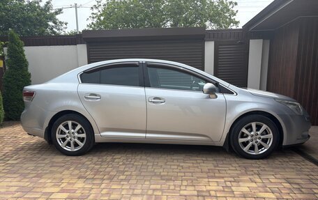 Toyota Avensis III рестайлинг, 2011 год, 1 450 000 рублей, 2 фотография