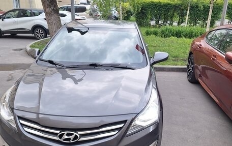 Hyundai Solaris II рестайлинг, 2014 год, 1 150 000 рублей, 8 фотография