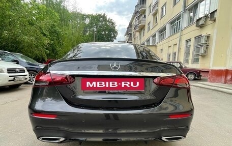 Mercedes-Benz E-Класс, 2020 год, 4 950 000 рублей, 8 фотография