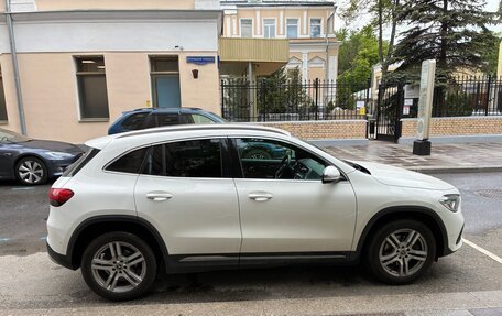 Mercedes-Benz GLA, 2020 год, 2 950 000 рублей, 2 фотография