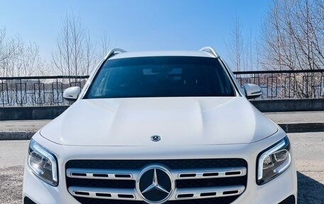 Mercedes-Benz GLB, 2020 год, 3 190 000 рублей, 2 фотография