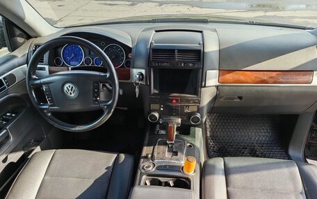 Volkswagen Touareg III, 2004 год, 890 000 рублей, 7 фотография