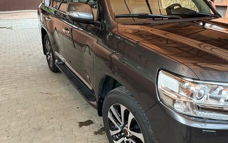 Toyota Land Cruiser 200, 2019 год, 7 400 000 рублей, 5 фотография