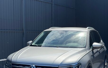 Volkswagen Tiguan II, 2020 год, 3 500 000 рублей, 2 фотография
