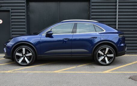 Porsche Macan, 2024 год, 14 500 000 рублей, 5 фотография