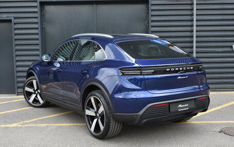Porsche Macan, 2024 год, 14 500 000 рублей, 6 фотография
