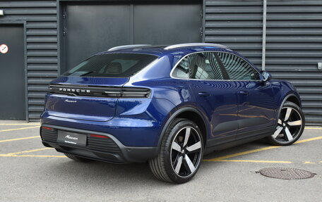 Porsche Macan, 2024 год, 14 500 000 рублей, 7 фотография