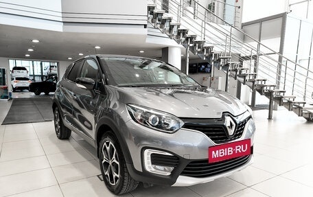 Renault Kaptur I рестайлинг, 2018 год, 1 150 000 рублей, 3 фотография