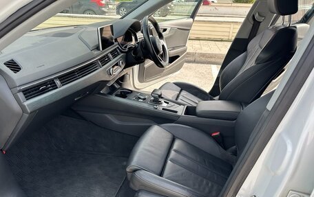 Audi A4, 2018 год, 2 190 000 рублей, 12 фотография
