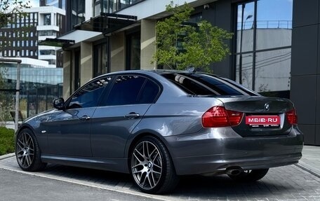 BMW 3 серия, 2010 год, 1 175 000 рублей, 8 фотография