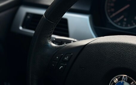 BMW 3 серия, 2010 год, 1 175 000 рублей, 29 фотография
