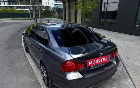 BMW 3 серия, 2010 год, 1 175 000 рублей, 13 фотография