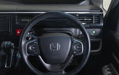 Honda Stepwgn IV, 2021 год, 3 199 000 рублей, 10 фотография