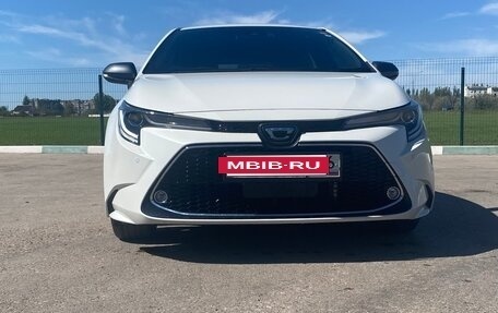 Toyota Corolla, 2021 год, 2 300 000 рублей, 3 фотография