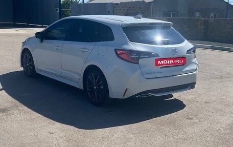 Toyota Corolla, 2021 год, 2 300 000 рублей, 6 фотография