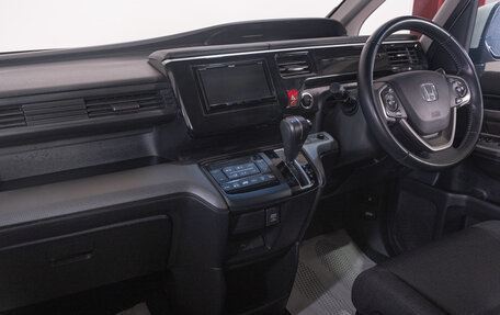 Honda Stepwgn IV, 2021 год, 3 199 000 рублей, 19 фотография