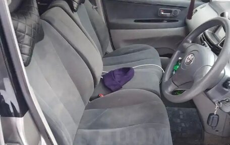 Toyota Nadia, 2002 год, 930 000 рублей, 32 фотография