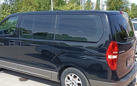 Hyundai H-1 II рестайлинг, 2011 год, 1 850 000 рублей, 5 фотография