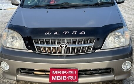 Toyota Nadia, 2002 год, 930 000 рублей, 38 фотография