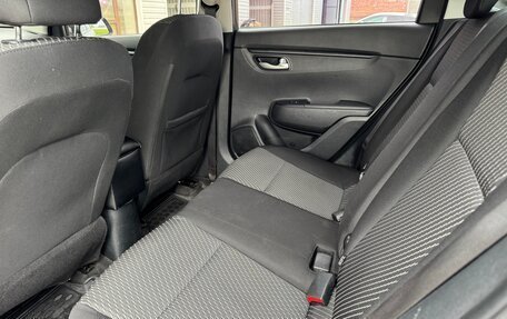 KIA Rio IV, 2018 год, 1 215 000 рублей, 20 фотография