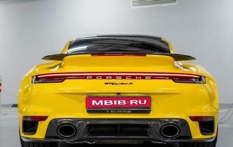 Porsche 911, 2021 год, 26 800 000 рублей, 12 фотография