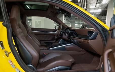 Porsche 911, 2021 год, 26 800 000 рублей, 30 фотография