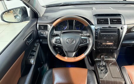 Toyota Camry, 2015 год, 1 699 800 рублей, 10 фотография