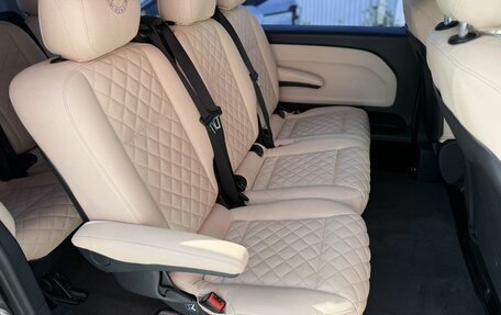 Mercedes-Benz Vito, 2015 год, 3 050 000 рублей, 11 фотография