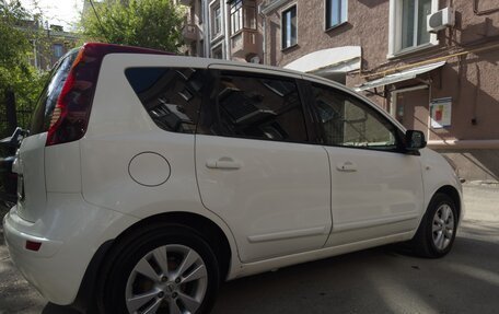 Nissan Note II рестайлинг, 2013 год, 700 000 рублей, 3 фотография