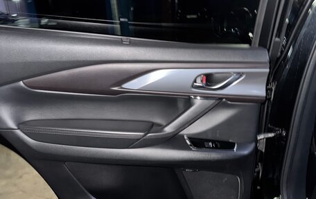 Mazda CX-9 II, 2017 год, 3 290 000 рублей, 15 фотография