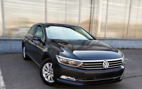 Volkswagen Passat B8 рестайлинг, 2017 год, 1 550 000 рублей, 1 фотография