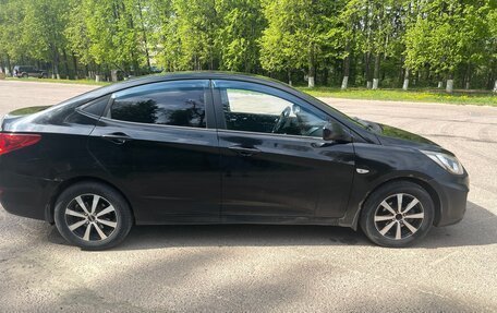 Hyundai Solaris II рестайлинг, 2011 год, 700 000 рублей, 8 фотография