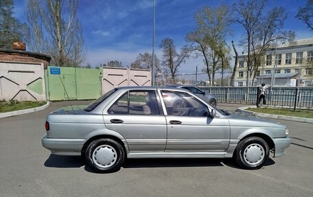 Nissan Sunny, 1992 год, 229 000 рублей, 31 фотография