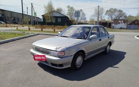 Nissan Sunny, 1992 год, 229 000 рублей, 24 фотография