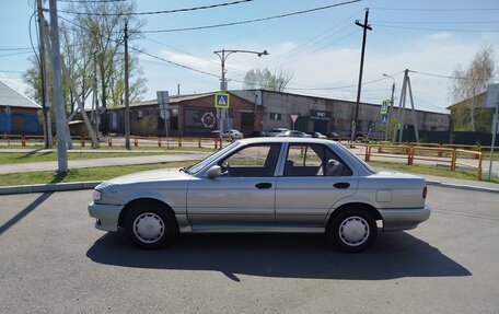 Nissan Sunny, 1992 год, 229 000 рублей, 36 фотография