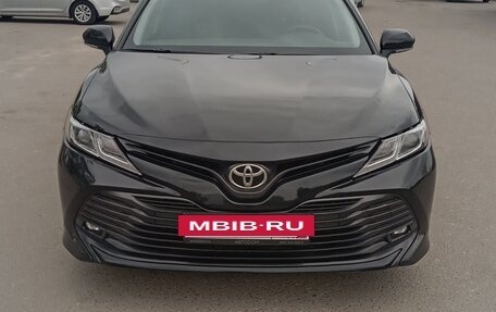 Toyota Camry, 2019 год, 2 399 000 рублей, 2 фотография